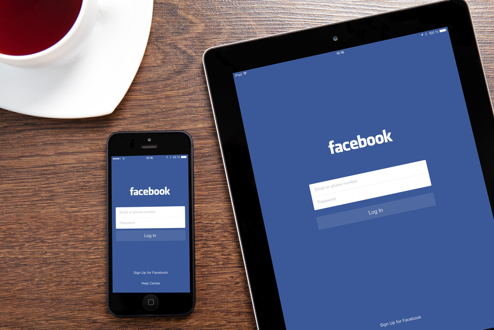 Facebook Users Spend 14 Hours Per Month on Its Mobile App [STUDY]