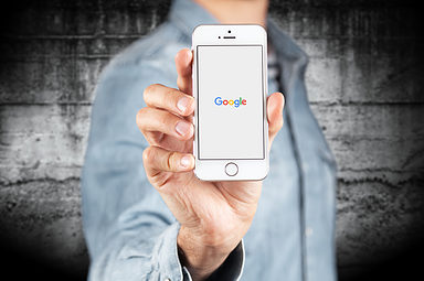 Google App for iOS Updated With Improved Voice Search, Forward Button, + More